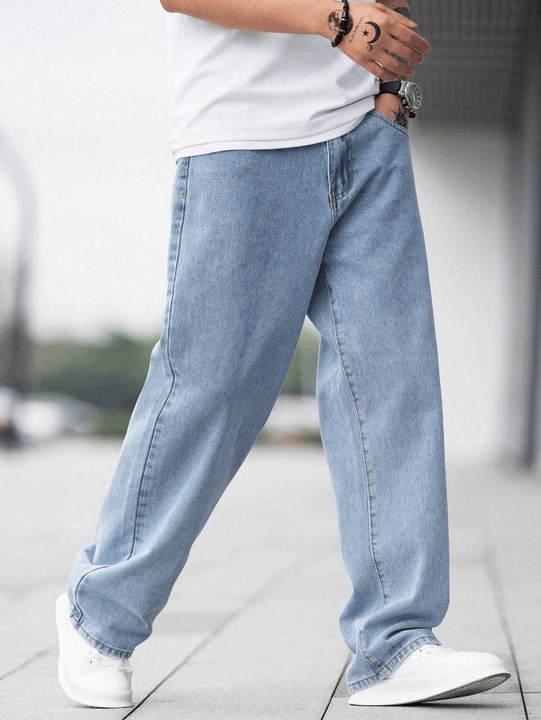 Men Straight Fit Blue Jeans